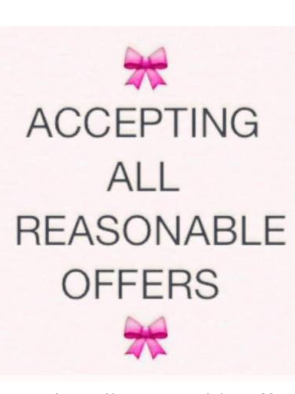 🌸 Like the item but not the price? Make me an offer! 🌸